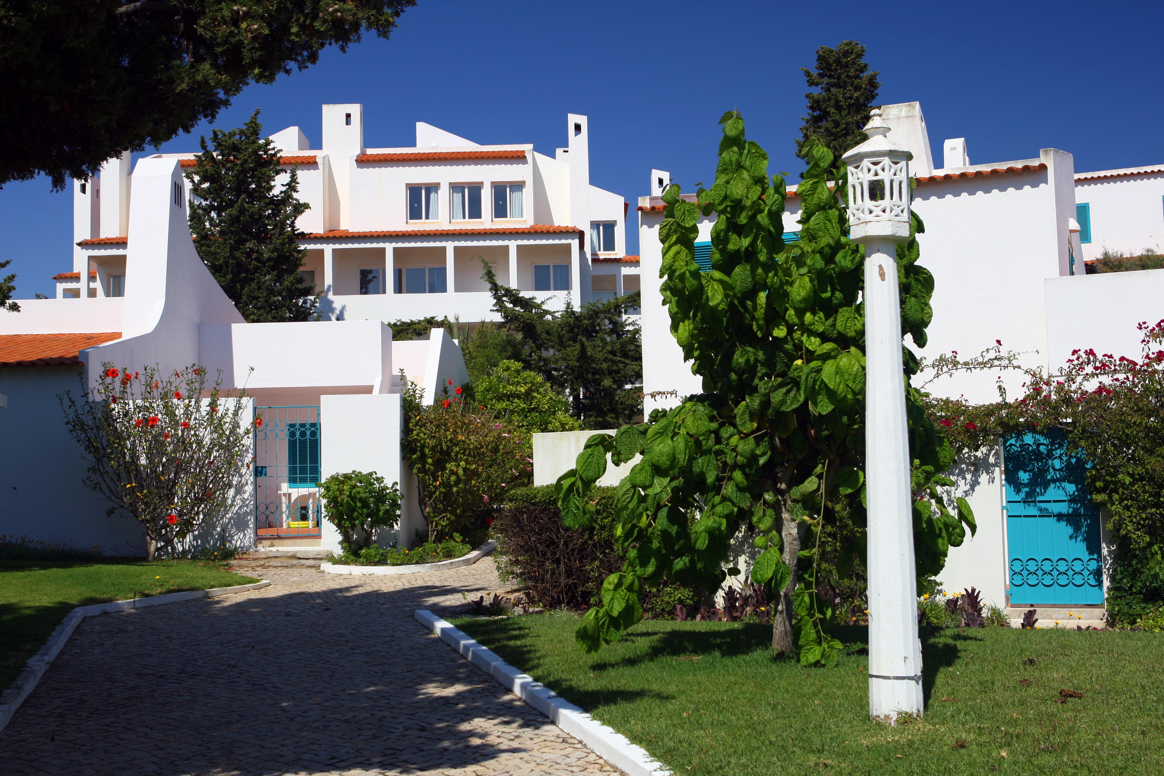 Aldeamento Turistico Da Prainha Hotel Alvor Exterior photo