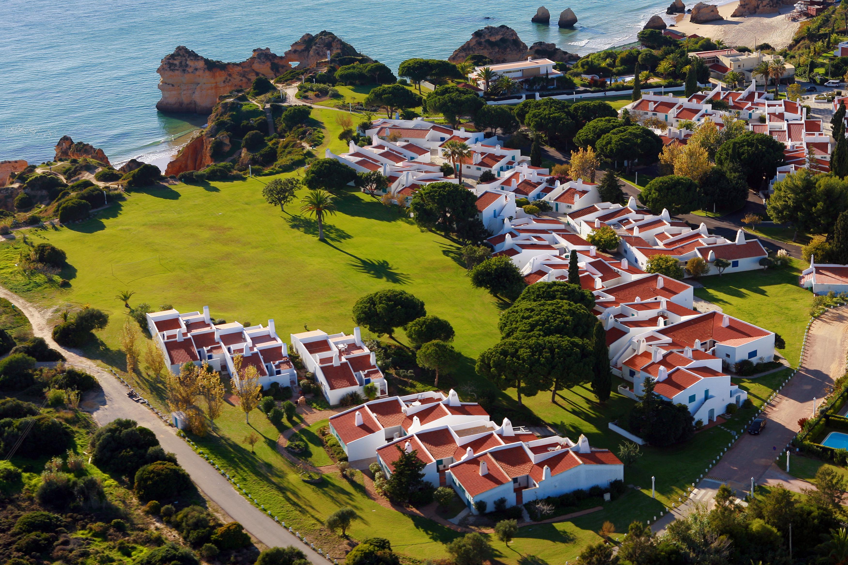 Aldeamento Turistico Da Prainha Hotel Alvor Exterior photo