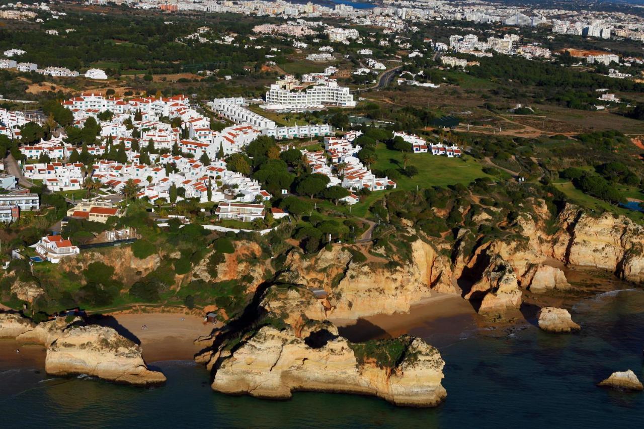 Aldeamento Turistico Da Prainha Hotel Alvor Exterior photo